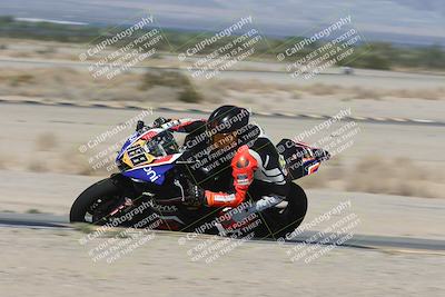 media/Oct-02-2025-Racers Edge (Thu) [[2c91cb6ab3]]/2-A Group/Session 2-Turn 9 Inside (1030am)/